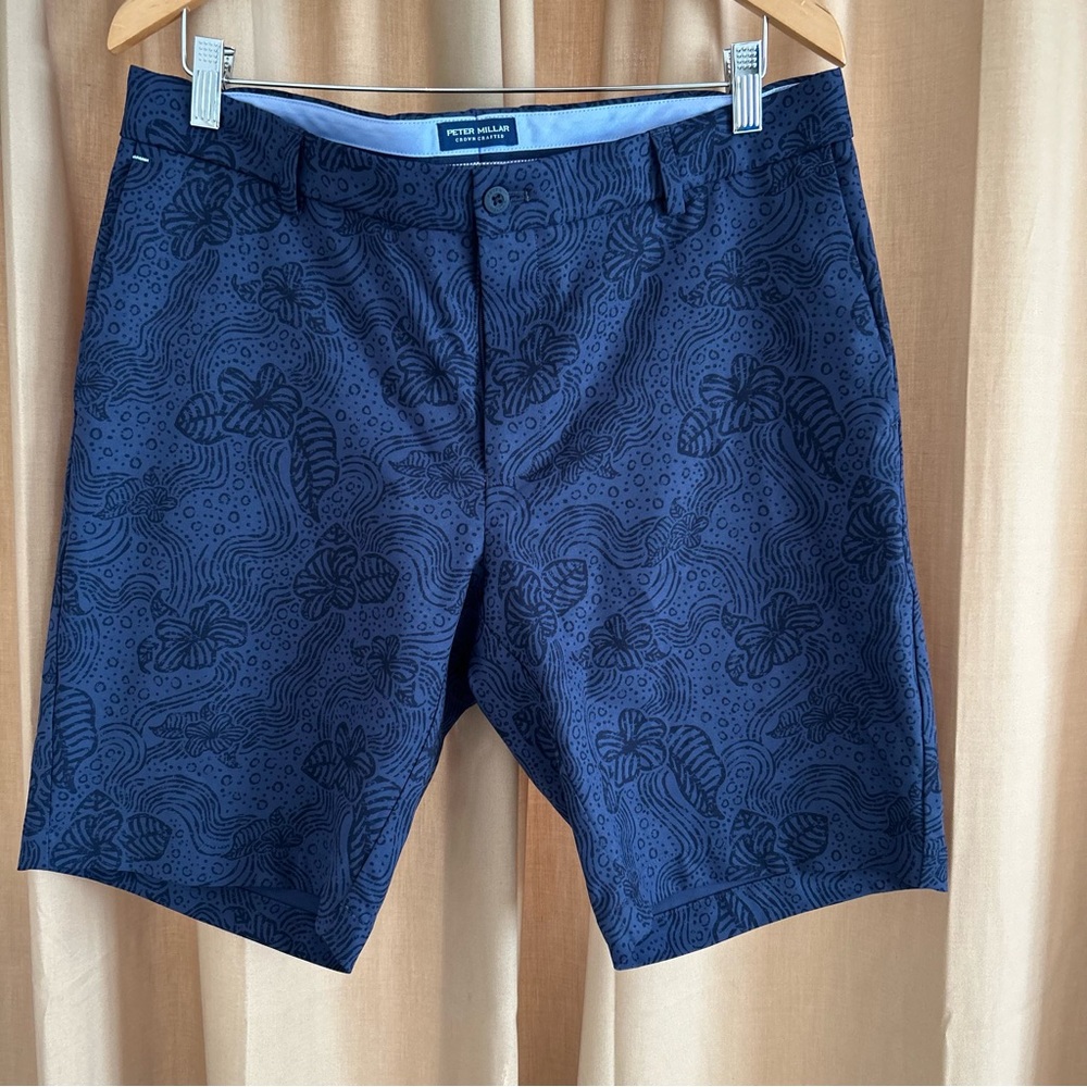 Peter Millar Crown Crafted Men’s SZ 34 Navy Blue Bandana Golf Shorts NWOT